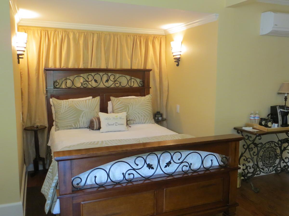 Arbor Guest House Napa Ruang foto